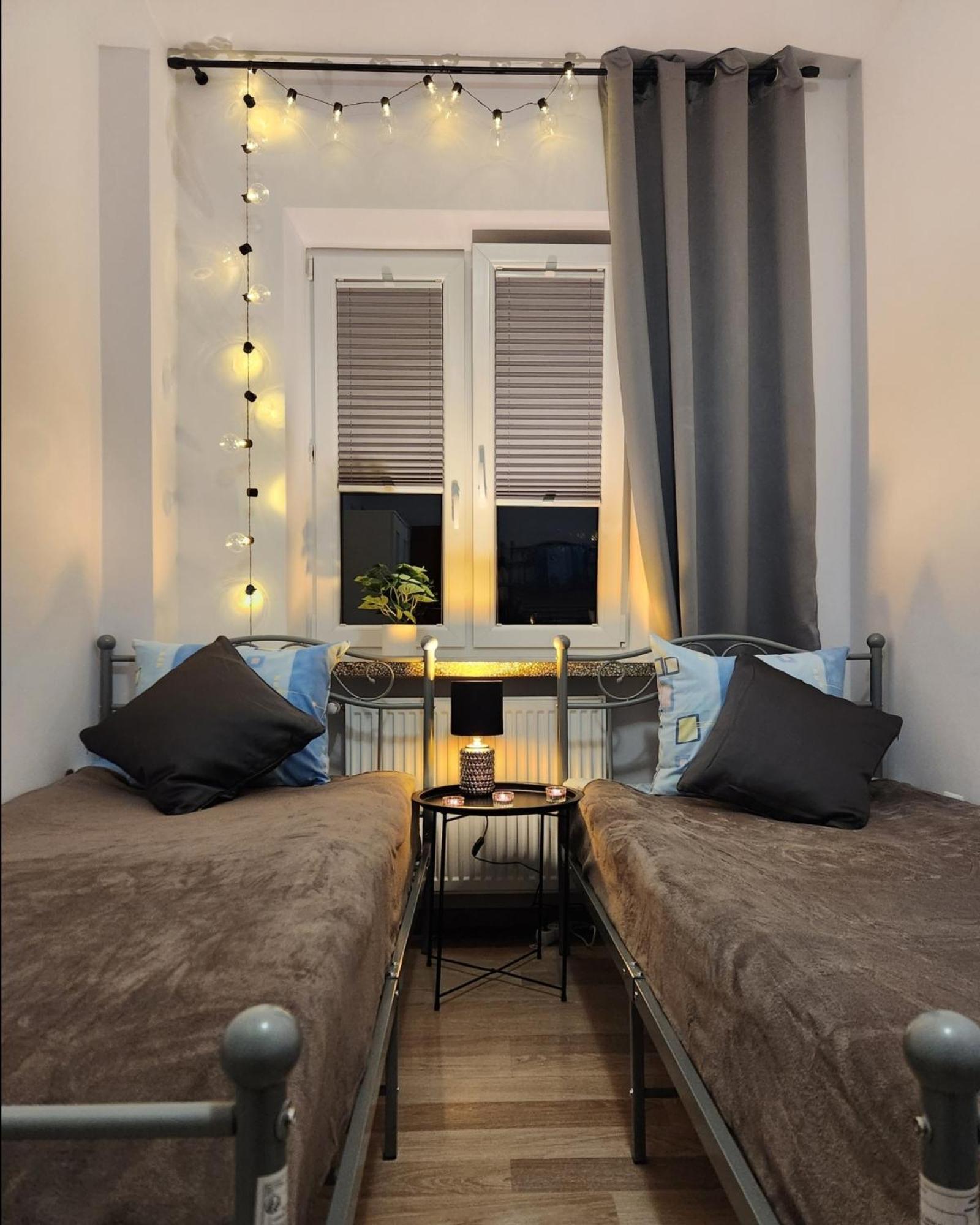 Pod Czapla Hostel Warsaw Ngoại thất bức ảnh