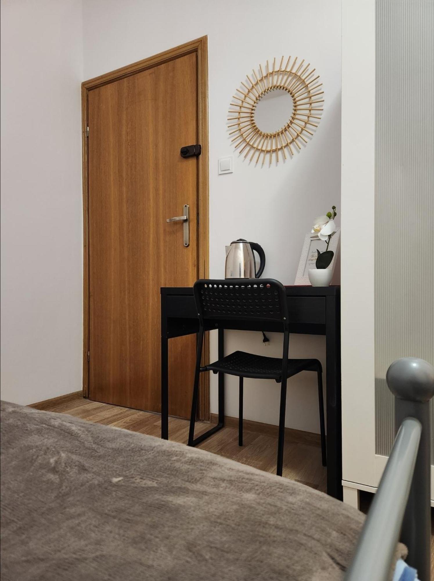 Pod Czapla Hostel Warsaw Ngoại thất bức ảnh