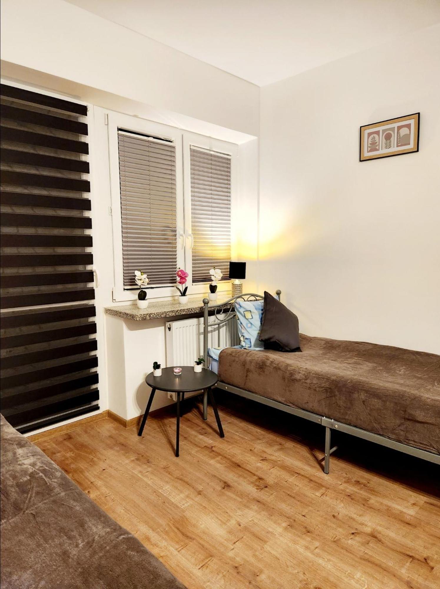 Pod Czapla Hostel Warsaw Ngoại thất bức ảnh