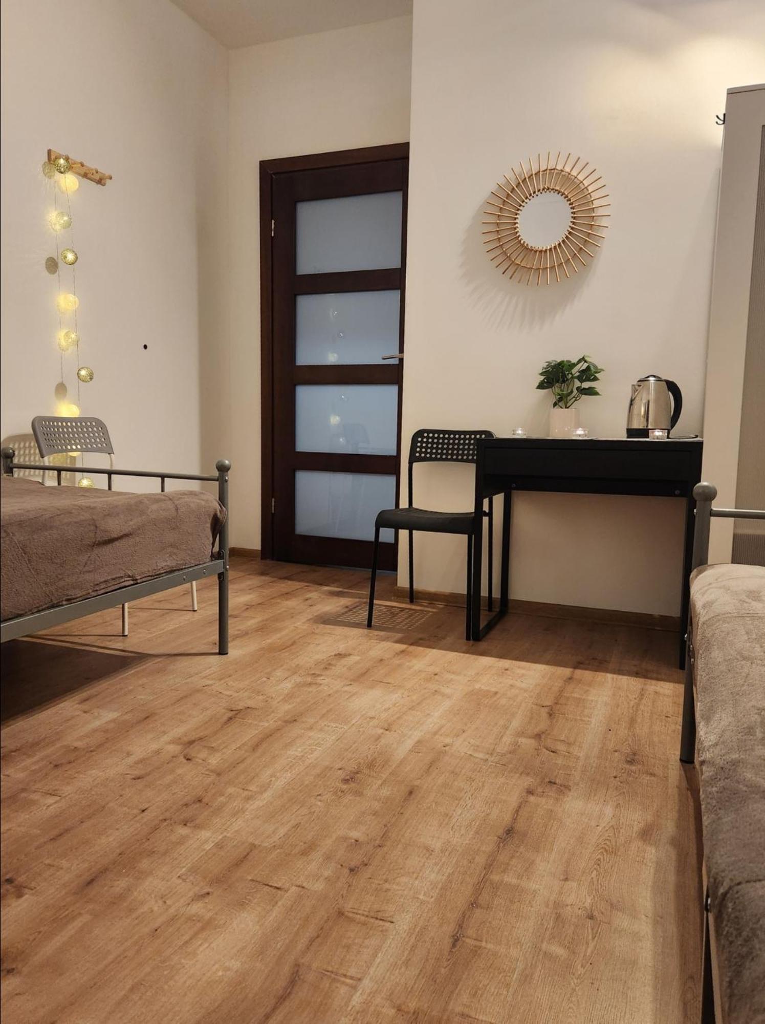 Pod Czapla Hostel Warsaw Ngoại thất bức ảnh