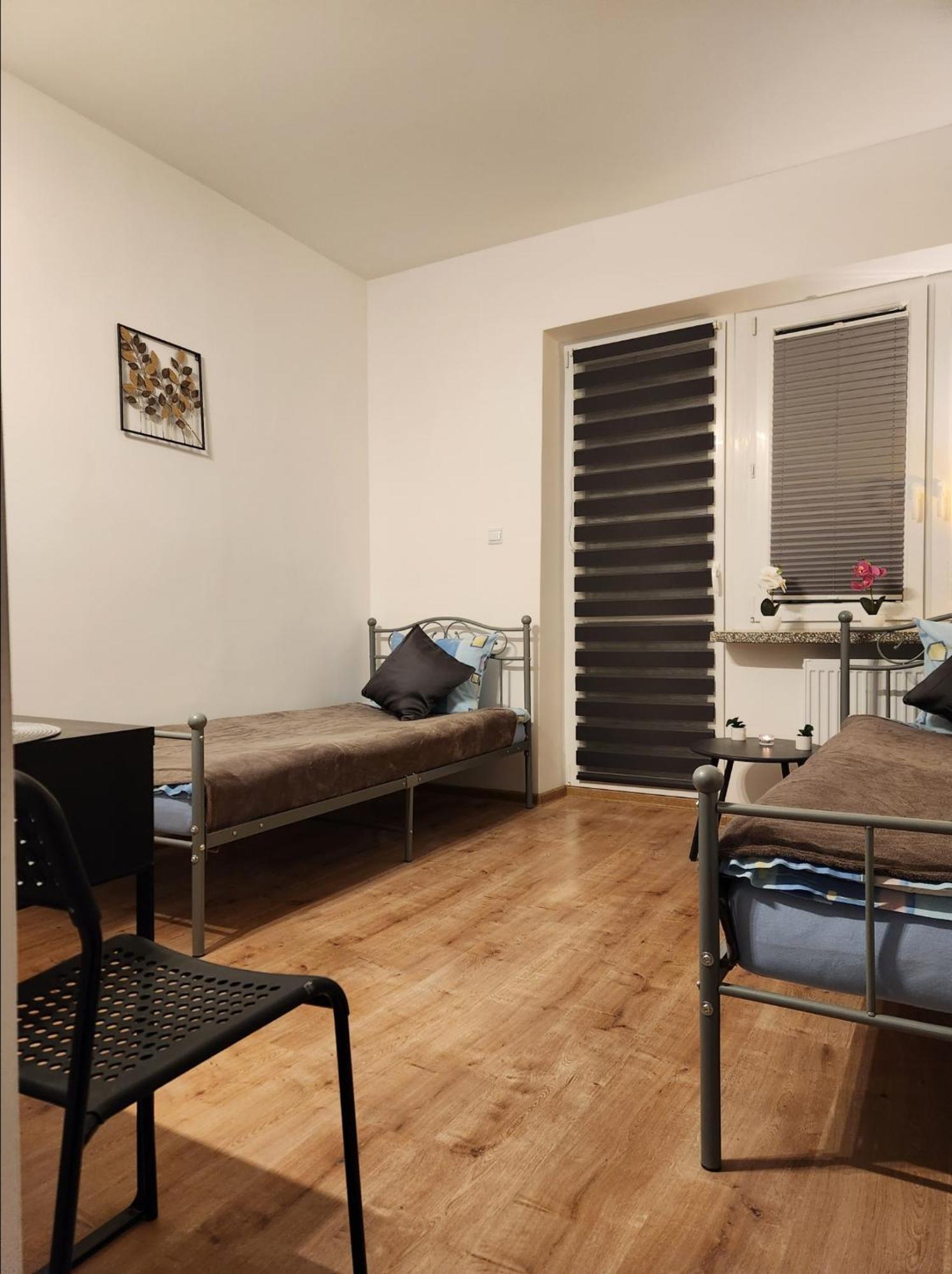 Pod Czapla Hostel Warsaw Ngoại thất bức ảnh