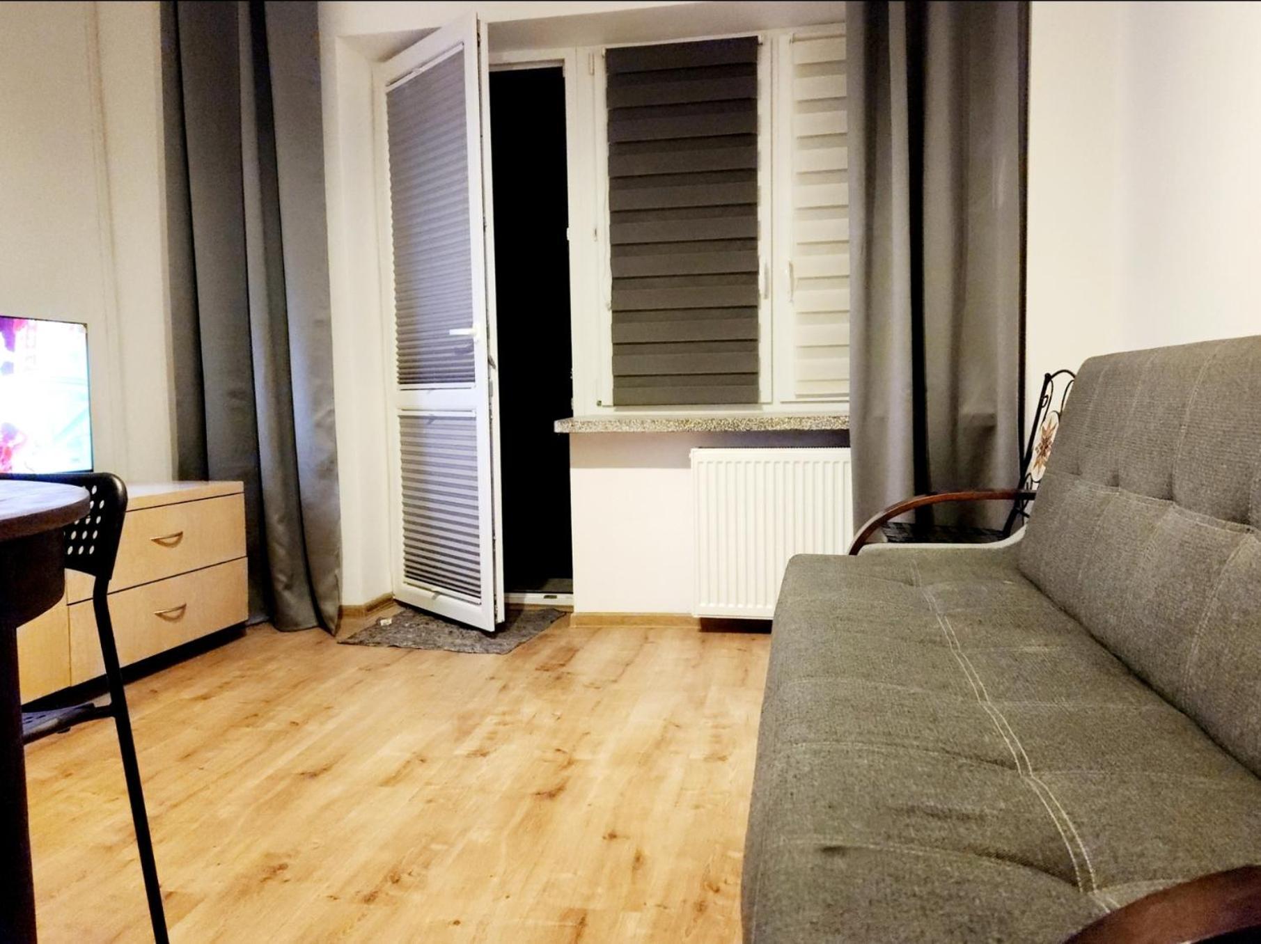 Pod Czapla Hostel Warsaw Ngoại thất bức ảnh