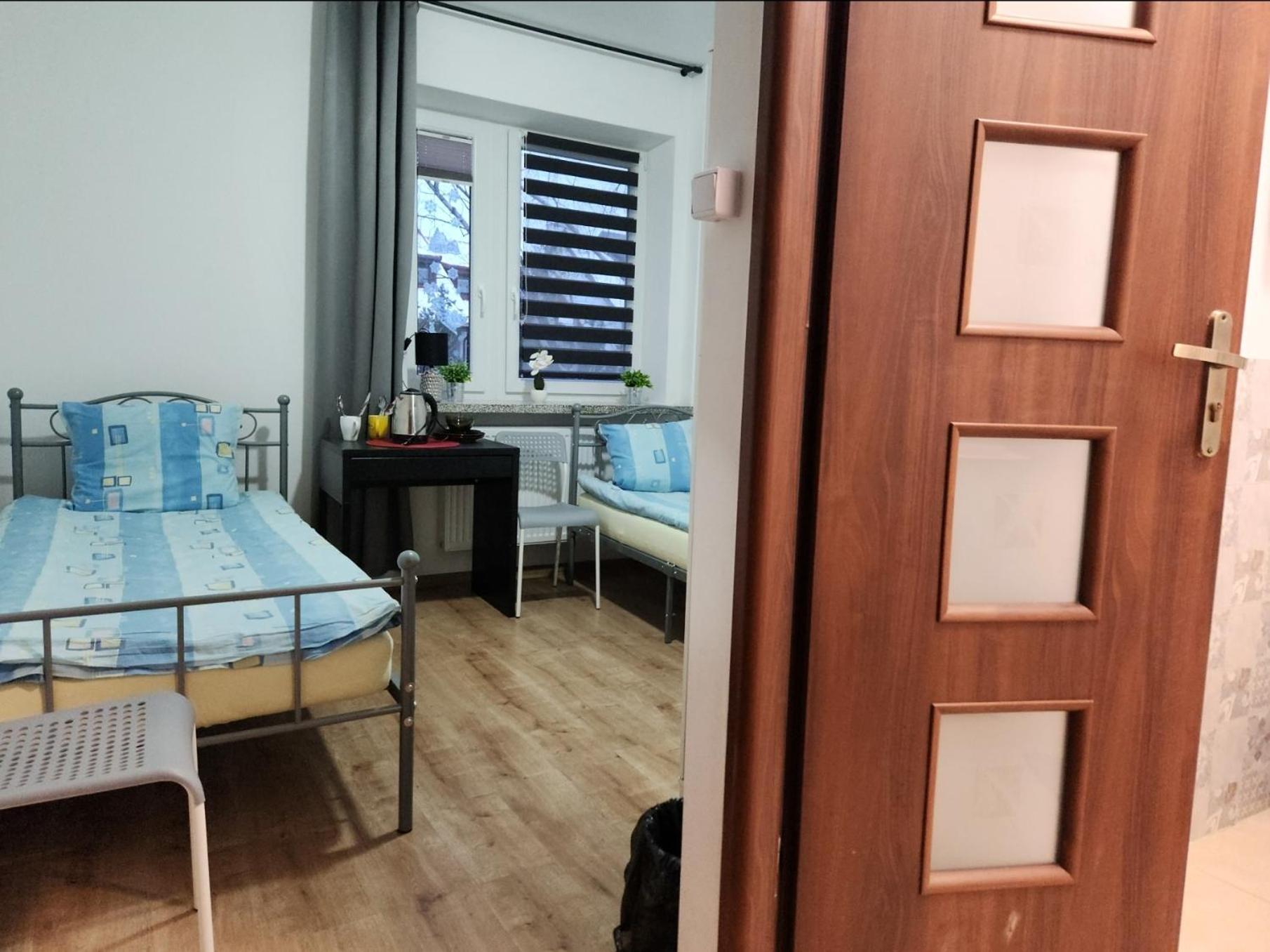 Pod Czapla Hostel Warsaw Ngoại thất bức ảnh