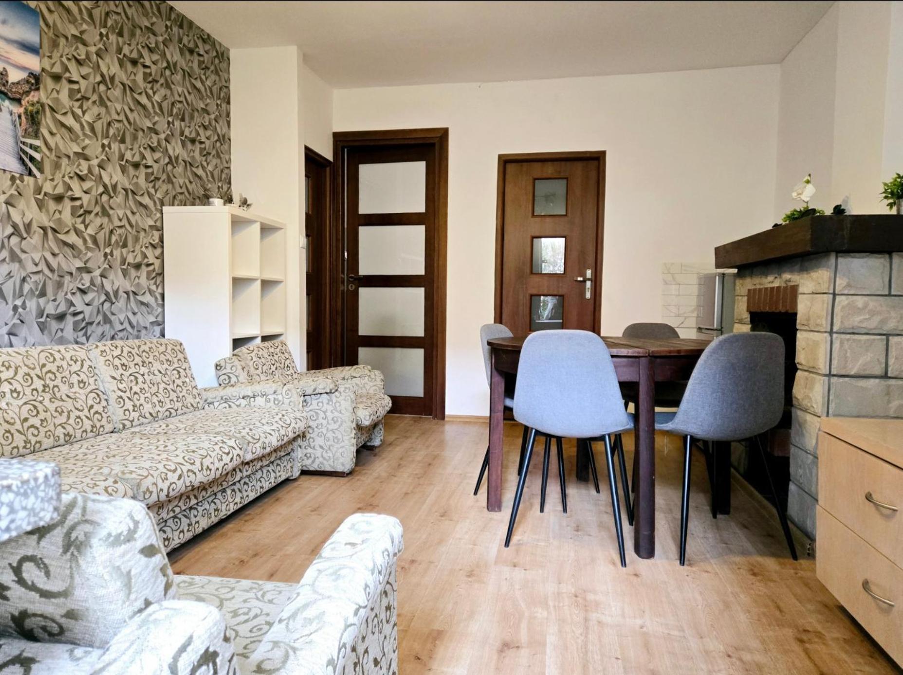 Pod Czapla Hostel Warsaw Ngoại thất bức ảnh